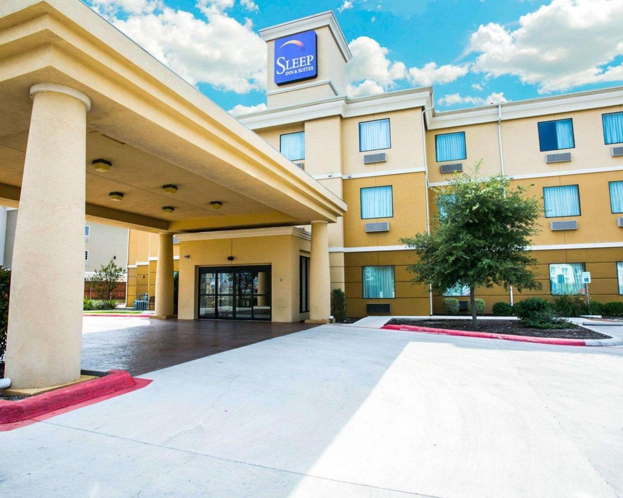 Sleep Inn & Suites Нью Браунфелс Экстерьер фото