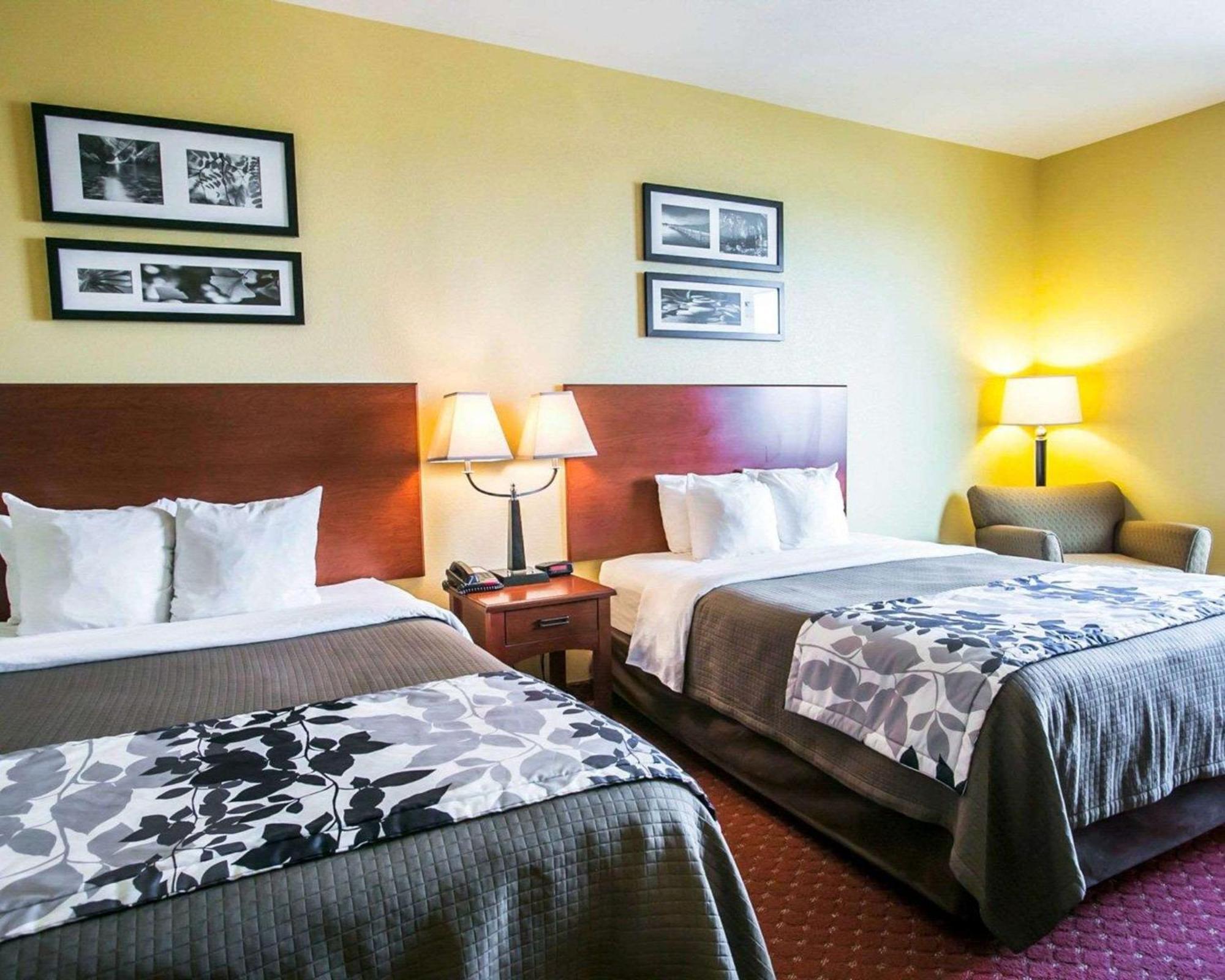 Sleep Inn & Suites Нью Браунфелс Экстерьер фото